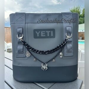 Halloween Spider Charm Chain Bag Accessory 13” Acrylic Purse Accessory